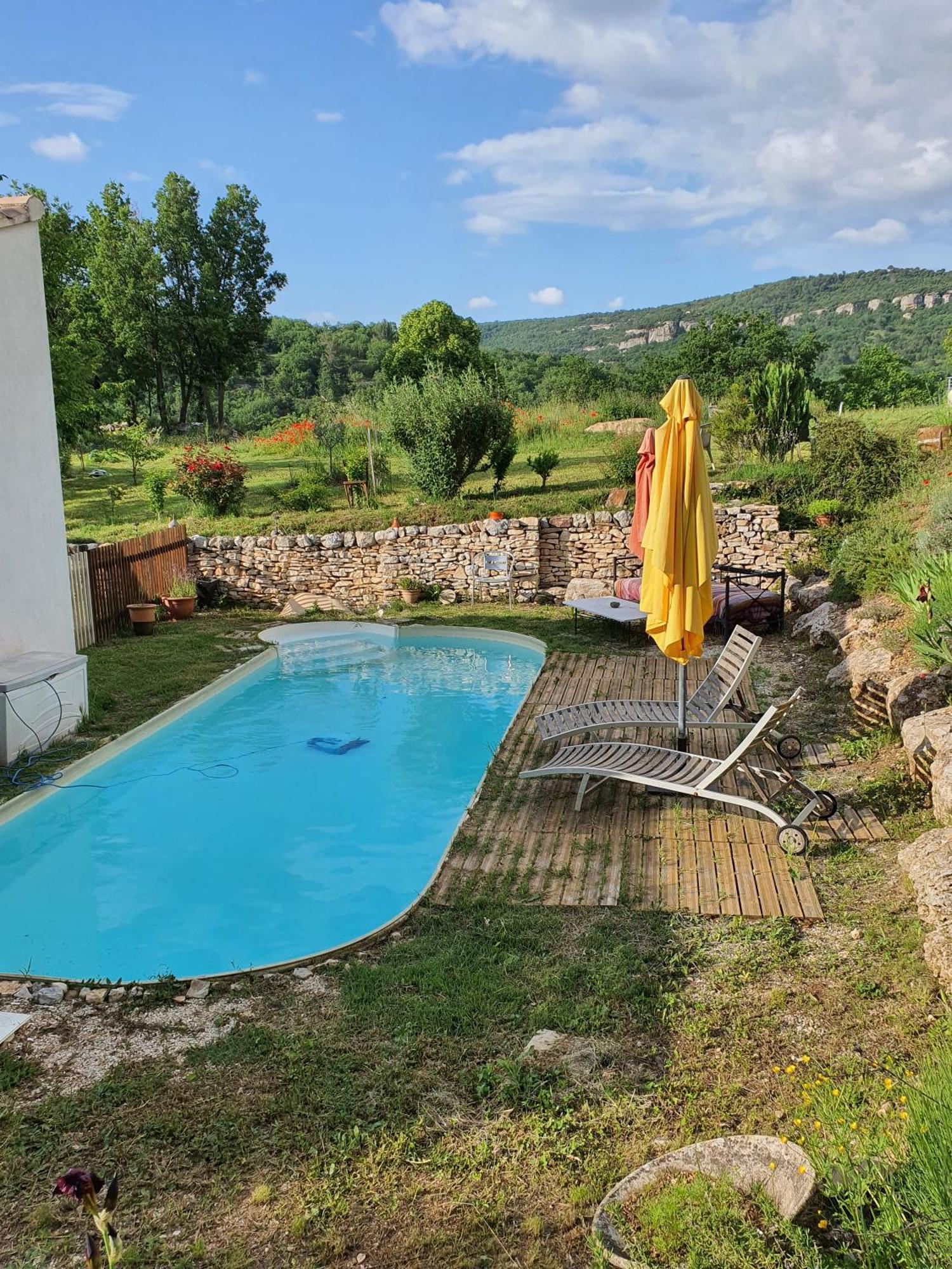 Hanna En Luberon - Le Boisset Saint-Martin-de-Castillon Exteriör bild