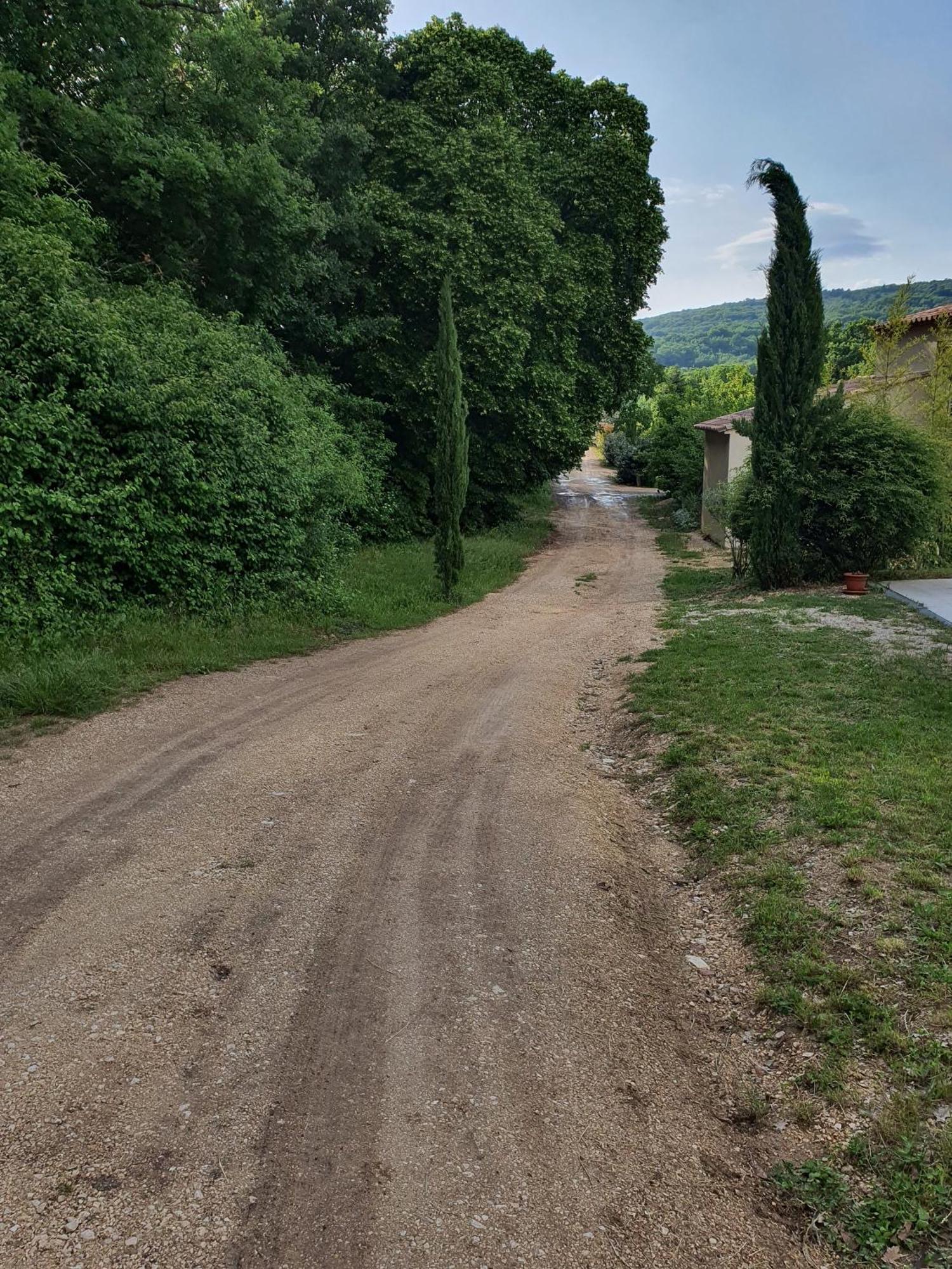 Hanna En Luberon - Le Boisset Saint-Martin-de-Castillon Exteriör bild